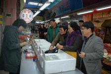 설 명절맞이 노사합동 전통시장 방문