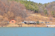 제이에스 > 봄 기운을 만끽하기에 최적의 산우물 낚시터 : 낚시사랑