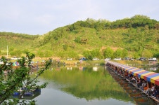 제이에스 > 연천군의 새바람 철갑상어 토종메기 전용터 전곡 낚시터입니다. : 낚시사랑