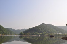 제이에스 > 자연이 주는 행복과 편안한 시설속에서의 휴식처 : 낚시사랑
