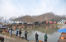 제이에스 > 제1회 배싱컵 루어 / 플라이 송어 낚시 대회 : 낚시사랑