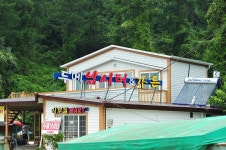 츄릅 > (두메낚시터) 수심깊은 안성권 계곡지의 메카 : 낚시사랑