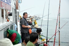 어신 바다낚시조황 > 덕적도 앞 바다 우럭을 잡는다.(연안유선 경원7호) : 낚시사랑