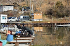 츄릅 > (신수낚시터) 혹한기 겨울물낚시 시즌을 알리는 아산권의 대표적인 계곡저수지! : 낚시사랑
