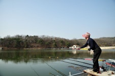 츄릅 > 경기도 안성시 양성면 조일낚시터 : 낚시사랑