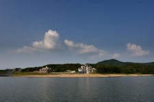 츄릅 > 용설호수 안성권의 대형 계곡저수지 용설낚시터의 갈수기 소식~ : 낚시사랑