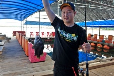 강호지락 > 한성좌대 : 낚시사랑