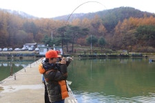 예담2 > 덕봉낚시터 송어 개장 소식 : 낚시사랑
