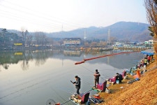 낚시사랑 > 하남 고골낚시터 : 낚시사랑