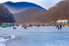 예담2 > 직천 저수지 송어 얼음 축제 : 낚시사랑