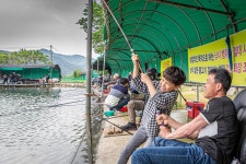 예담2 > [폭포 낚시터] : 낚시사랑