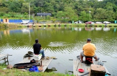 강호지락 > 아방리 낚시터 : 낚시사랑