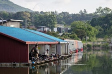 예담2 > 포천 초원낚시터 : 낚시사랑