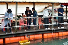 강호지락 > 미리내 좌대 낚시터 : 낚시사랑