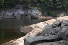 붕어길목 민물낚시 노지조행기 > 수로낚시에서 만난 월척! : 낚시사랑