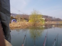 오짜붕어야ㅡ김포 민물낚시 노지조행기 > 흥지네 4짜와 수로4짜 : 낚시사랑