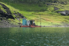 엘리어트 > 엘리어트의 낚시여행 (충주호 늘푸른 낚시터 잉어골을 찾아서...) : 낚시사랑