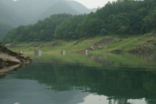 엘리어트 > 엘리어트의 낚시여행 (충주호 늘푸른 낚시터 잉어골을 찾아서...) : 낚시사랑