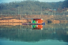 나들이 > 충주 탄금호 는 아직도 식지않았다 : 낚시사랑