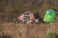 엘리어트 > 엘리어트의 낚시여행 (충청북도 괴산군 불정 추산 저수지 - 편) : 낚시사랑