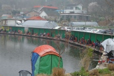 고삼월향낚시터 유료낚시터 > ▶◀☞1미터20짜리메기와 토종4짜붕어 : 낚시사랑