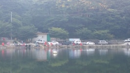 명암낚시터 유료낚시터 > 신설 수상좌대 안내및 전경사진 조황속보 : 낚시사랑