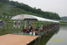 웃골낚시터 유료낚시터 > 후덥지근한 날씨 몸건강하시고 멋진 휴가계획 잡으세요!~화성 웃골은 변함없이 여러분과 함께 합니다!~ : 낚시사랑