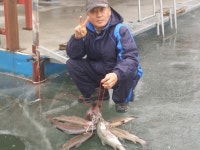 명암낚시터 유료낚시터 > 제천(명암)얼음낚시는 계속됩니다. : 낚시사랑