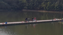 삼인낚시터 유료낚시터 > 물 맑고 힘 좋은 용인 삼인 낚시터!! -변함없이 붕어 들어갑니다~~!!- : 낚시사랑