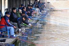 봉림지기 유료낚시터 > 4월1일 봉림낚시터 노지 개장을 합니다. : 낚시사랑