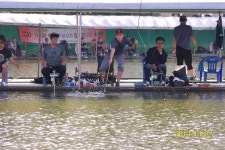 웃골낚시터 유료낚시터 > 드리는 정성과 받는기쁨~~^^봉담웃골은 항상 여러분과 즐겁게 삽니다!~~ㅎㅎㅎ : 낚시사랑