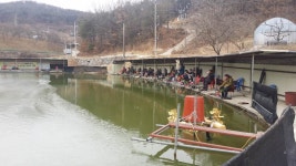 공주 큰목골낚시터 유료낚시터 > 공주 큰목골낚시터 2월19일 소식 : 낚시사랑