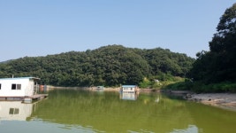 고삼지 양촌 유료낚시터 > 고삼지양촌]에어컨 좌대에서 시원한 낚시를 : 낚시사랑