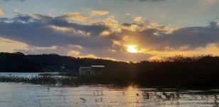 고삼지 양촌 유료낚시터 > 싸늘한 가을에 양촌좌대 : 낚시사랑
