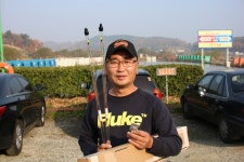내동지 유료낚시터 > *** 대물이 움직입니다 *** : 낚시사랑 내동지 유료낚시터 >  *** 대물이 움직입니다 *** : 낚시사랑
