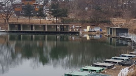 돌성저수지 유료낚시터 > 강화도 돌성낚시터 신축 방가로 안내입니다 : 낚시사랑