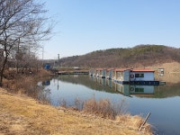 삼인낚시터 유료낚시터 > 오늘 붕어 방류 하였습니다~~!!-용인 삼인낚시터- : 낚시사랑