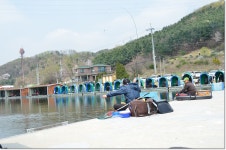 상덕낚시터 유료낚시터 > [상덕낚시터] 4월 3주차 이야기 - 용인 상덕 : 낚시사랑