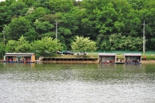 반제지 유료낚시터 > 반제지 바람과비에도 나름괜찮은조황이었습니다 : 낚시사랑