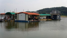 용설지 유료낚시터 > 짜릿하게 야릇하게~ : 낚시사랑