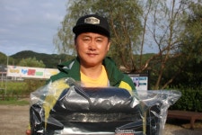 내동지 유료낚시터 > *** 내 동 잔 치 *** : 낚시사랑