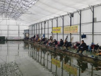 우금낚시공원 유료낚시터 > 꾸준함속의 실내 하우스낚시터 : 낚시사랑