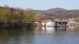 용설지 유료낚시터 > 붕어입도 오들오들 : 낚시사랑