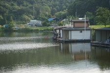 용담낚시터 유료낚시터 > 너무 덥지요? : 낚시사랑