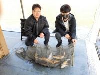 송석지낚시터 유료낚시터 > 송석지4월11일 : 낚시사랑