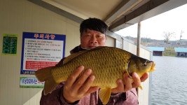 초원낚시터 유료낚시터 > ****4월23일조황소식**** : 낚시사랑