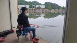 안성 거청낚시터 유료낚시터 > 5월 27일 배수없는 안성 거청낚시터 붕어조황 : 낚시사랑 안성 거청낚시터 유료낚시터 > 5월  27일  배수없는... 