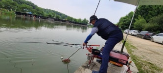 당골낚시터 유료낚시터 > ~~~조황정보~~~100수가 수두룩한 주말이였습니다~~~ : 낚시사랑