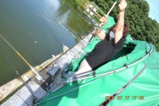 고담낚시터 유료낚시터 > 신의손이 나타났다 : 낚시사랑