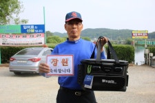 유료터정보 > 유료터점주조황 > *** 4짜가 무더기로 나오네 ***